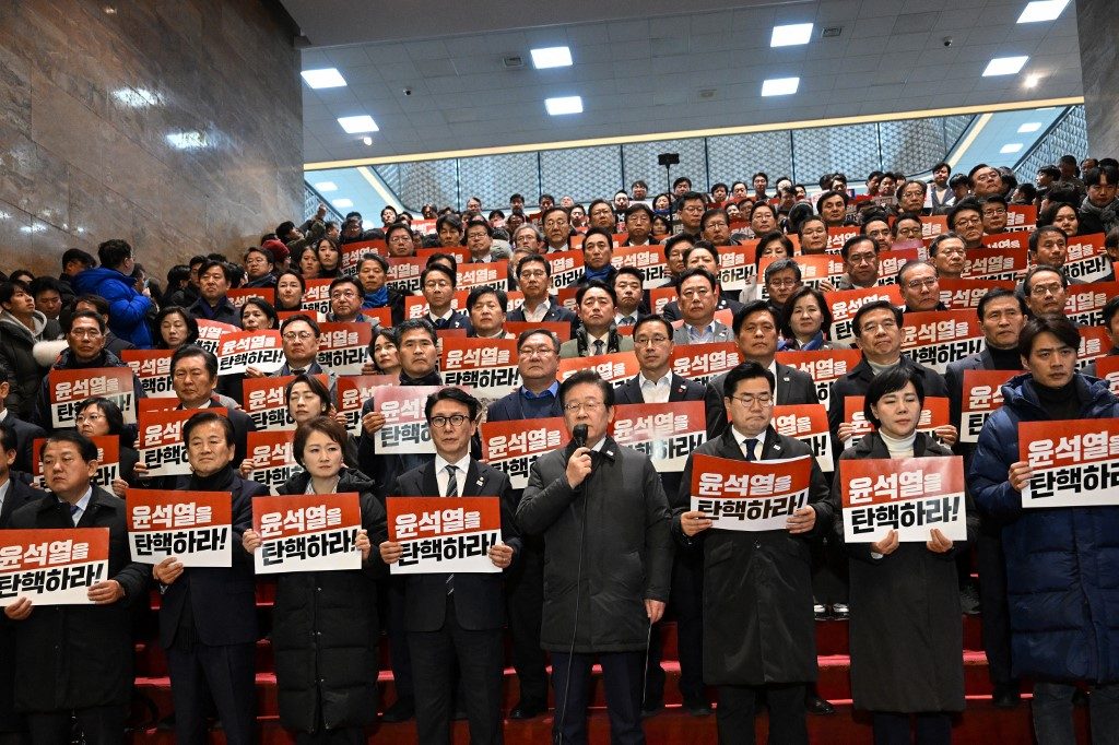 Oposição sul-coreana acusa partido governante de 'segundo golpe' de Estado