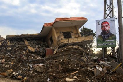 Mesmo com cessar-fogo, Israel bombardeia o Líbano e mata seis