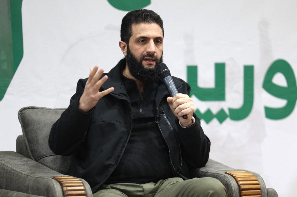 Quem é Jolani, líder do grupo rebelde que derrubou Bashar al-Assad na Síria