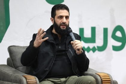 Quem é Jolani, líder do grupo rebelde que derrubou Bashar al-Assad na Síria