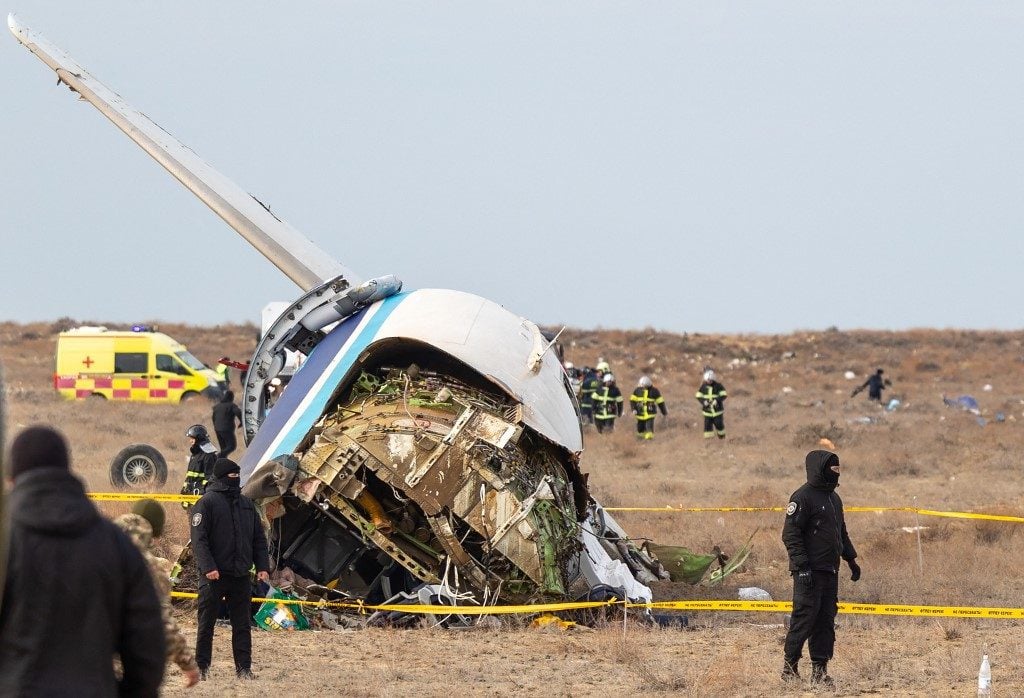 Rússia afirma que avião do Azerbaijão tentou pousar durante ataque de drones ucranianos