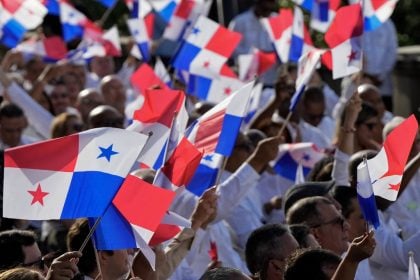 Canal do Panamá celebra 25 anos em mãos panamenhas