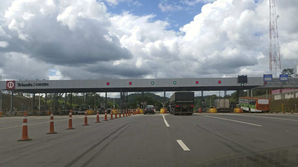 Projeto proíbe cobrança de pedágio em rodovias nos dias de eleição