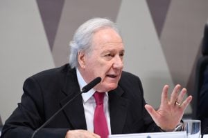 Lewandowski projeta indicação de novo ministro do STF após viagem de Lula