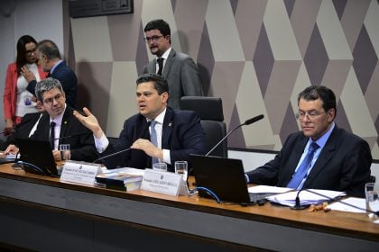 CCJ do Senado aprova regulamentação da reforma tributária
