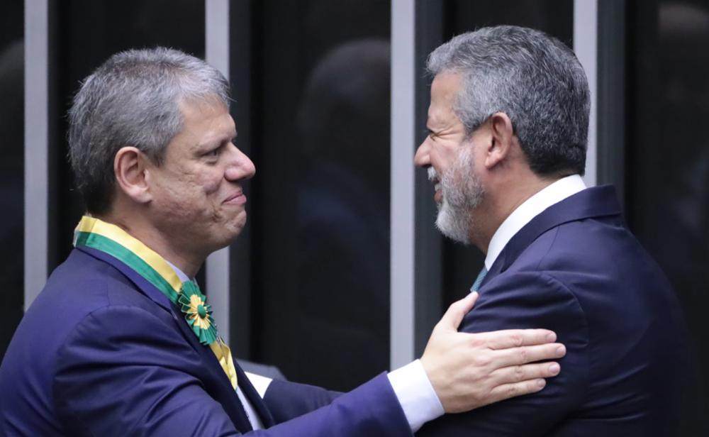 Câmara concede Medalha do Mérito Legislativo a Tarcísio, Donald Trump e Fernanda Torres