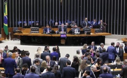 Reforma tributária restringe isenção fiscal para carros de pessoas com deficiência