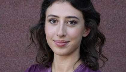 Jornalista Cecilia Sala é libertada no Irã e volta à Itália