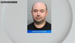 Brasileiro é preso em Miami sob suspeita de apontar laser para aviões