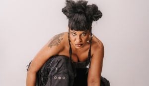 A 'rebeldia' de Larissa Luz, que prepara o lançamento de álbum: 'Ferramenta de transformação'