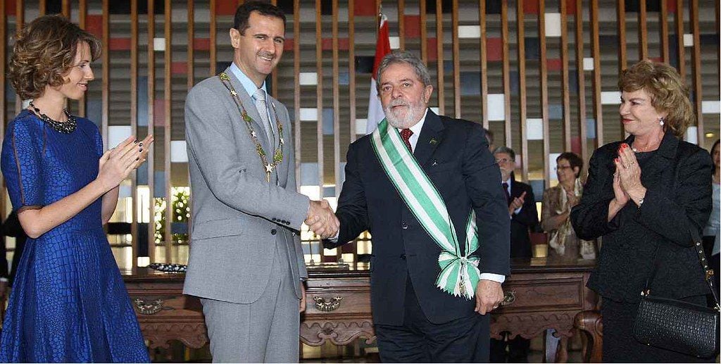 Comissão da Câmara aprova revogação de decreto de 2010 que homenageava Bashar al-Assad