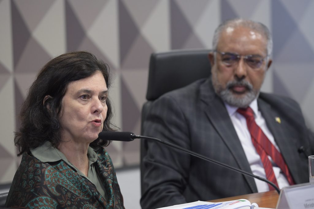 IBGE pesquisará o vício em bets, diz ministra da Saúde
