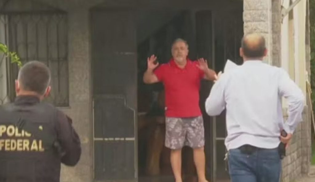 Fundador da primeira milícia do Rio é preso por grilagem de terras
