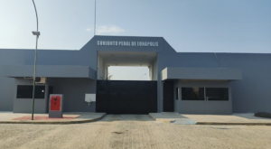 Homens armados invadem presídio na Bahia e 16 detentos fogem