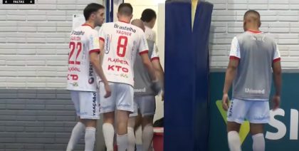 Partida de futsal é suspensa no RS após racismo contra jogador