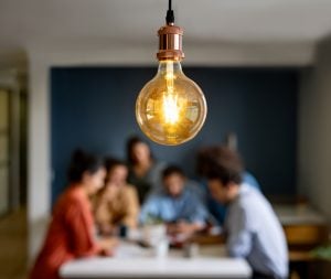 Tributos e encargos representam 46% das contas de energia no Brasil