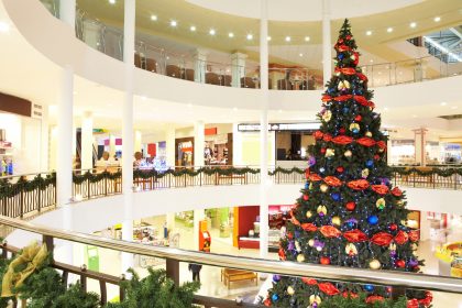 Natal 2024: Shoppings estimam aumento de 6,9% nas vendas e de 6% no fluxo de visitantes