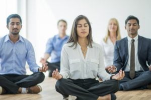 Cinco estratégias para criar espaços seguros no ambiente de trabalho