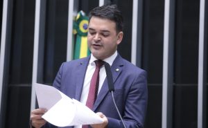 Deputados aprovam medidas de proteção a juízes e integrantes do Ministério Público