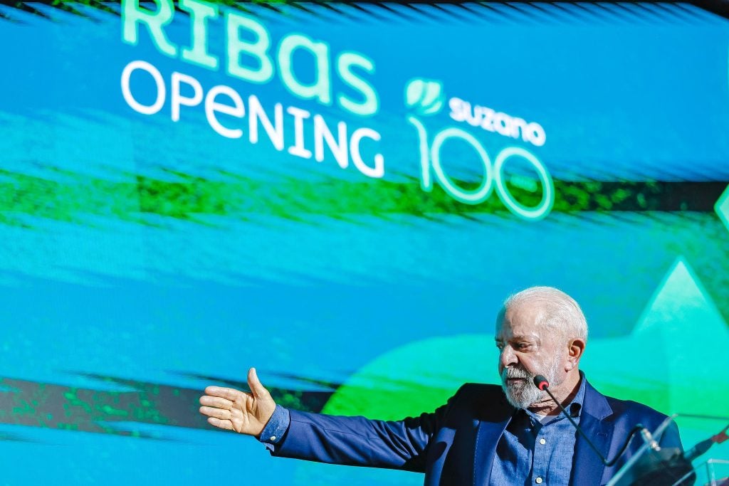 Lula exalta economia e ironiza rejeição do setor financeiro: ‘Povo consumindo e mercado reclamando’