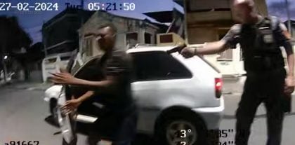 Câmeras em uniformes de policiais do RJ mostraram tiro pelas costas, mortes de PMs e pedidos de propina