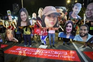 Hamas publica o nome de quatro 'mulheres soldado' israelenses que serão libertadas no sábado