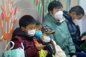 Quatro pontos para entender o vírus HMPV, que causa preocupação na China