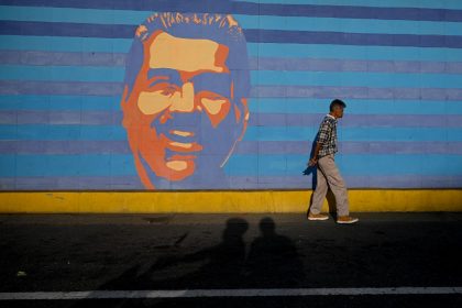 Venezuela fecha fronteira com Colômbia antes da posse presidencial devido a ‘conspiração internacional’, diz governador
