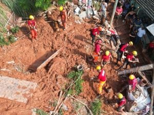 Sobe para 26 o número de mortes causada pelas chuvas em MG