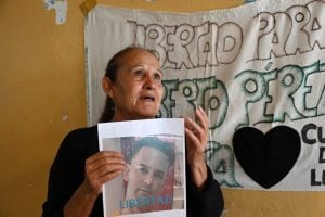 Cuba começa a libertar detidos após deixar lista de patrocinadores do terrorismo dos EUA