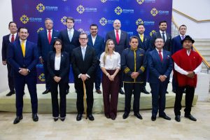 Candidatos presidenciais do Equador debatem com foco no combate à criminalidade