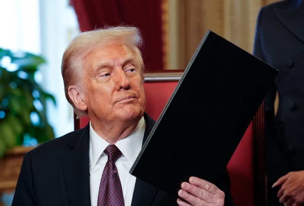 Chefe da diplomacia dos EUA afirma que Trump fala sério quando diz querer comprar Groenlândia