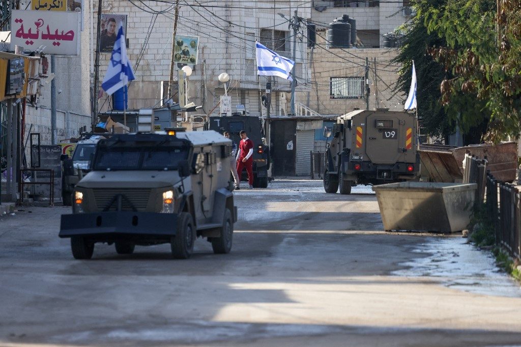 Em meio à trégua em Gaza, operação militar israelense na Cisjordânia mata 10 palestinos