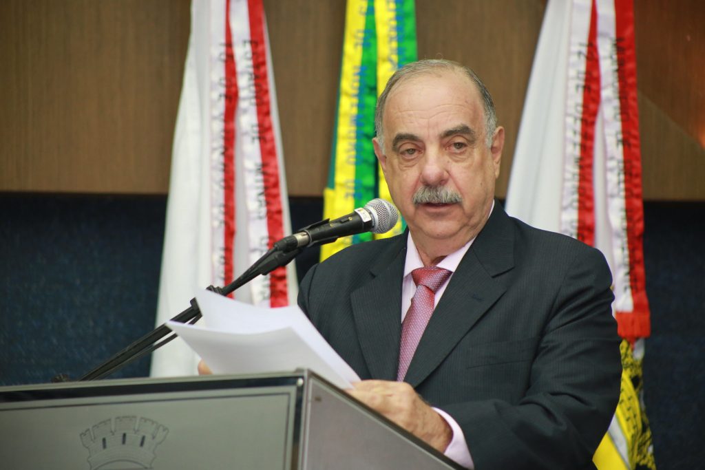 Fuad Noman deixa UTI após 26 dias, mas seguirá internado em BH