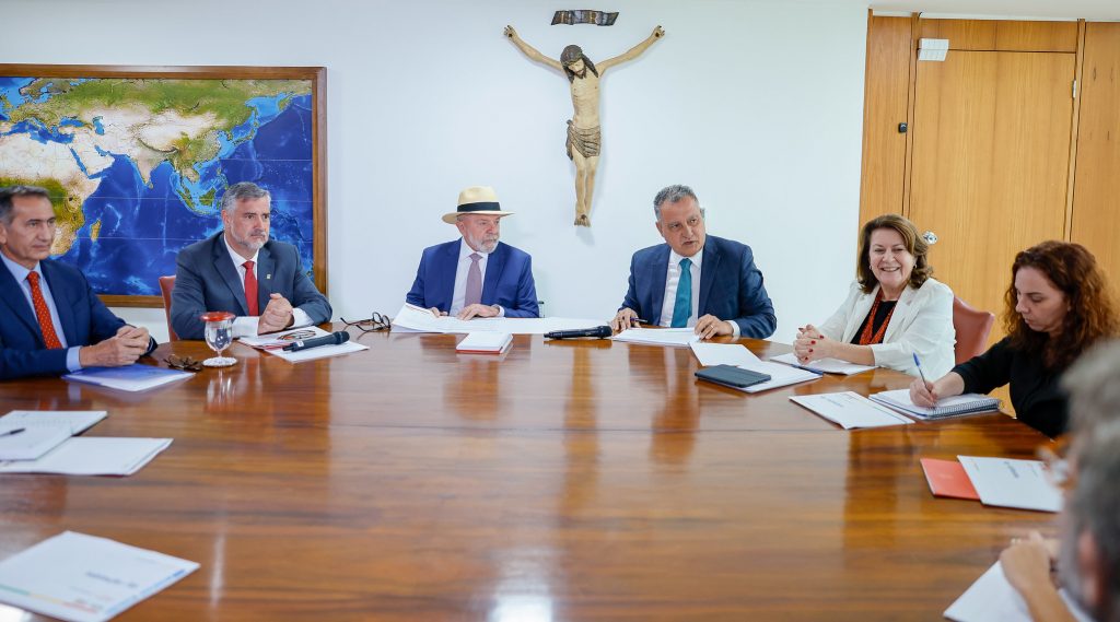 Lula faz reunião para monitorar construção de moradias no Rio Grande do Sul