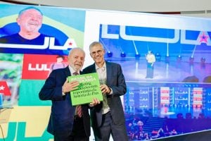 Novo ministro da Secom, Sidônio Palmeira se reúne com Lula antes da posse