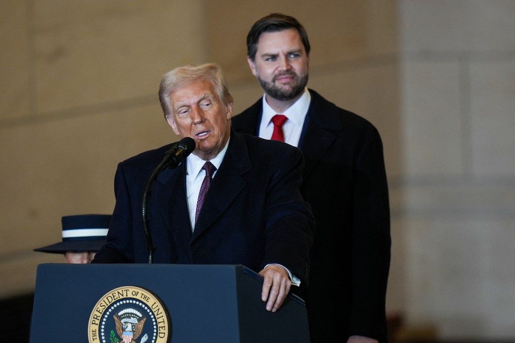 Trump acabará com políticas de diversidade e reconhecerá só 2 gêneros nos EUA