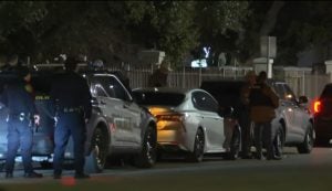 Homem atira em 7 policiais e é encontrado morto nos EUA