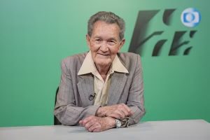 Morre Léo Batista, a 'voz marcante' do jornalismo esportivo no Brasil, aos 92 anos