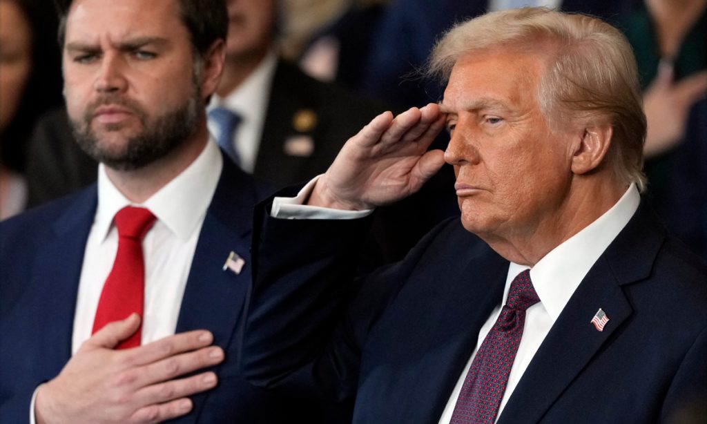 Antes de se tornar Papa, Leão XIV compartilhou artigos críticos a Trump e Vance