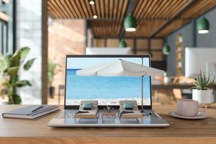No e-commerce, turismo cresce pelo 5º mês consecutivo, com 239 milhões de acessos