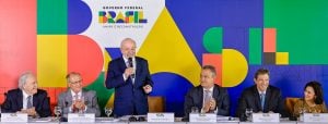 Lula faz primeira reunião ministerial do ano, marcada por crise do Pix e expectativa de reforma na equipe