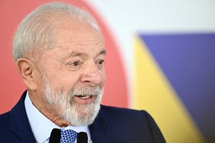 Lula viaja ao Japão para discutir acordo com Mercosul e carne bovina