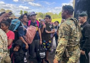 Costa Rica servirá de ponte para imigrantes deportados pelos EUA