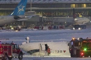 Sobe para 18 o número de feridos em acidente aéreo no Canadá