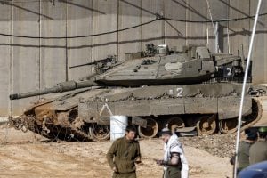 Exército israelense anuncia ataque contra membro 'importante' do Hezbollah no Líbano