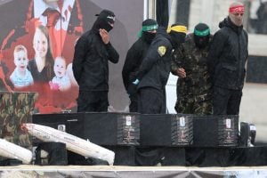 Netanyahu acusa Hamas de 'violação cruel' da trégua