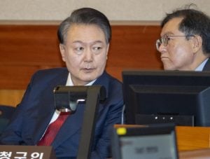 Presidente sul-coreano afastado enfrenta última audiência do processo de destituição