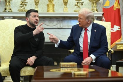 Trump e Zelensky discutem em reunião tensa em Washington; acordo de minerais não é assinado