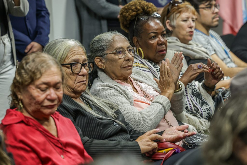 Senado analisa projeto que endurece penas para homicídio de idosos